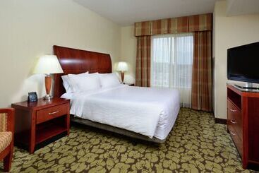 هتل Hilton Garden Inn Raleigh Capital Blvd I540