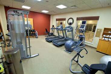 هتل Hilton Garden Inn Raleigh Capital Blvd I540