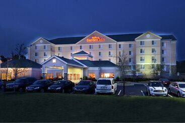 هتل Hilton Garden Inn Raleigh Capital Blvd I540