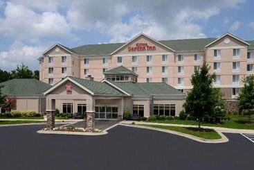 هتل Hilton Garden Inn Raleigh Capital Blvd I540