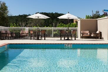 هتل Hilton Garden Inn Savannah Airport