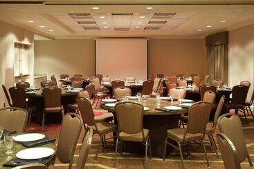 Отель Hilton Garden Inn Wisconsin Dells
