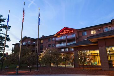 هتل Hilton Garden Inn Wisconsin Dells
