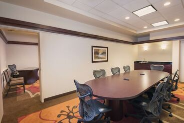 هتل Hilton Garden Inn Wisconsin Dells