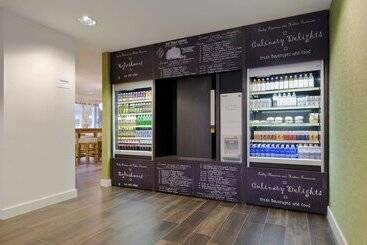 هتل Holiday Inn Express Amsterdam   Schiphol, An Ihg