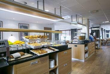 هتل Holiday Inn Express Amsterdam   Schiphol, An Ihg