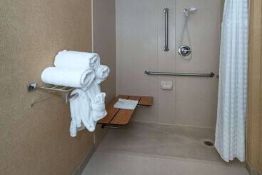 هتل Homewood Suites By Hilton Sarasota