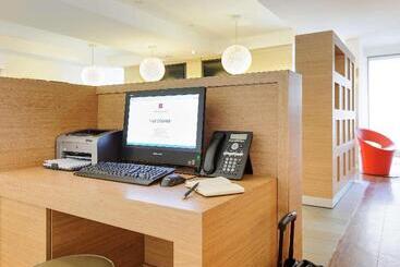 هتل Ibis Stuttgart Airport Messe