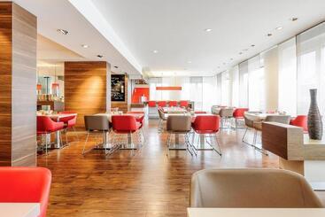 هتل Ibis Stuttgart Airport Messe