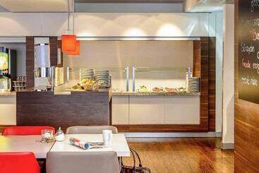 هتل Ibis Stuttgart Airport Messe
