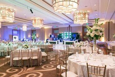 هتل Omni Fort Worth