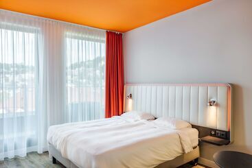 ホテル Park Inn By Radisson Stuttgart