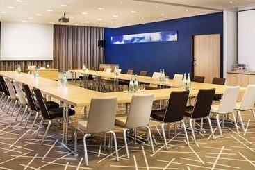 ホテル Park Inn By Radisson Stuttgart