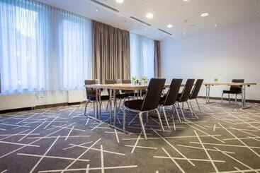 ホテル Park Inn By Radisson Stuttgart