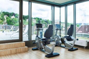 ホテル Park Inn By Radisson Stuttgart