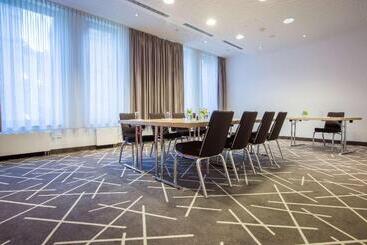 ホテル Park Inn By Radisson Stuttgart