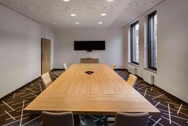 ホテル Park Inn By Radisson Stuttgart