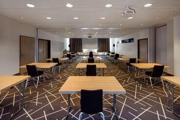 ホテル Park Inn By Radisson Stuttgart