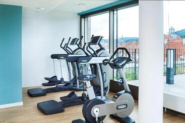 هتل Park Inn By Radisson Stuttgart