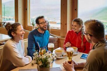 هتل Robinson Arosa   Adults Only