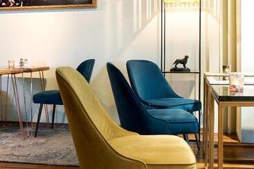 هتل Townhouse Boutique