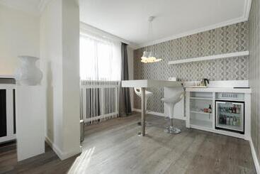 Van Der Valk Theaterhotel De Oranjerie