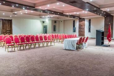 Zalagh Kasbah Hotel & Spa