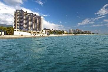 هتل Zuana Beach Resort