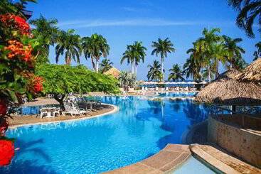 هتل Zuana Beach Resort