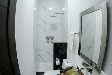 هتل Dubai Inn & Suites