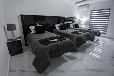 هتل Dubai Inn & Suites