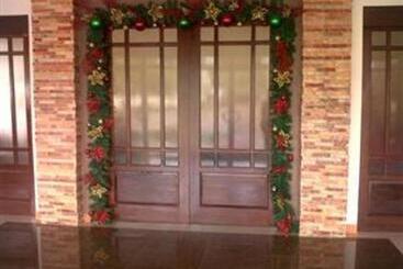 هتل Regal Plaza