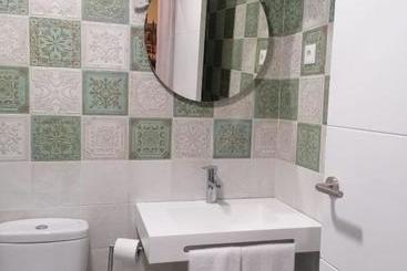 پانسیون Hostal Restaurante Casa Isabel