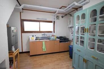 هاستل Kawayu Onsen Guesthouse Nomy