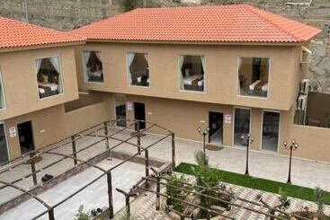 هاستل Revera Resort