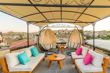 هتل Elysion Cave Suites