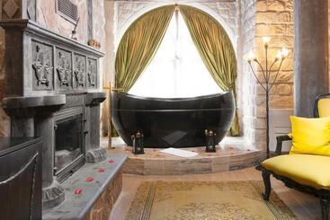 هتل Elysion Cave Suites