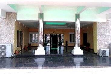 هتل Ibis Royale Owerri