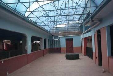 هتل Isiolo Landmark