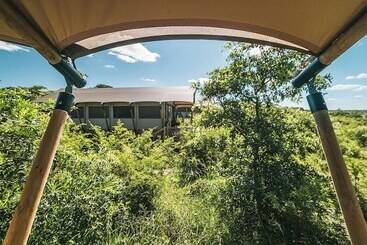 هتل Mdluli Safari Lodge