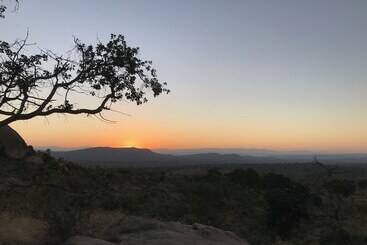 هتل Mdluli Safari Lodge