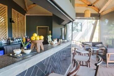 هتل Mdluli Safari Lodge