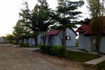 هتل Moyo Lodge