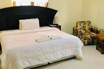 هتل Moyo Lodge