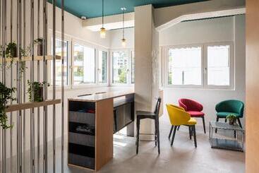فندق Riva Rooms & Studios   Check In 24hr