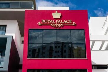هتل Royal Palace North Cyprus