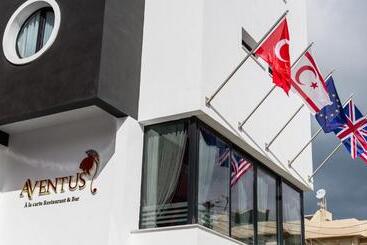 هتل Royal Palace North Cyprus