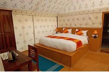 هتل Sky Residency