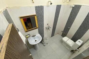 هتل Sky Residency