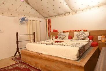 هتل Sky Residency